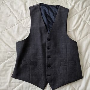 Men's gray dressy vest